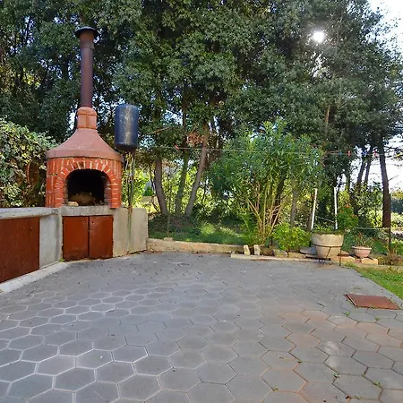 Lacic.1 Apartamento Petrčane